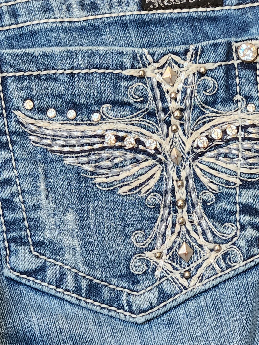 ✨ VINTAGE Miss Me Angel Wing / Cross Rhinestone Skinny Jeans - Sz 26 - Boho ✨ - Picture 11 of 16
